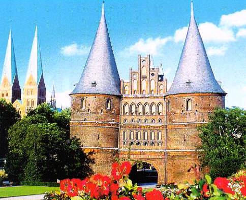 L�beck, Holstentor