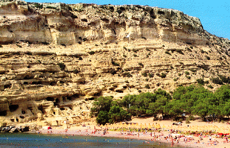 Matala, grotten in de rotswanden